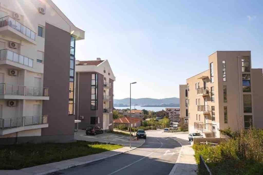 Apartman A&M Tivat Exterior foto