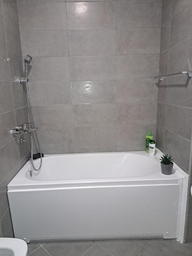 Apartman A&M Tivat Exterior foto