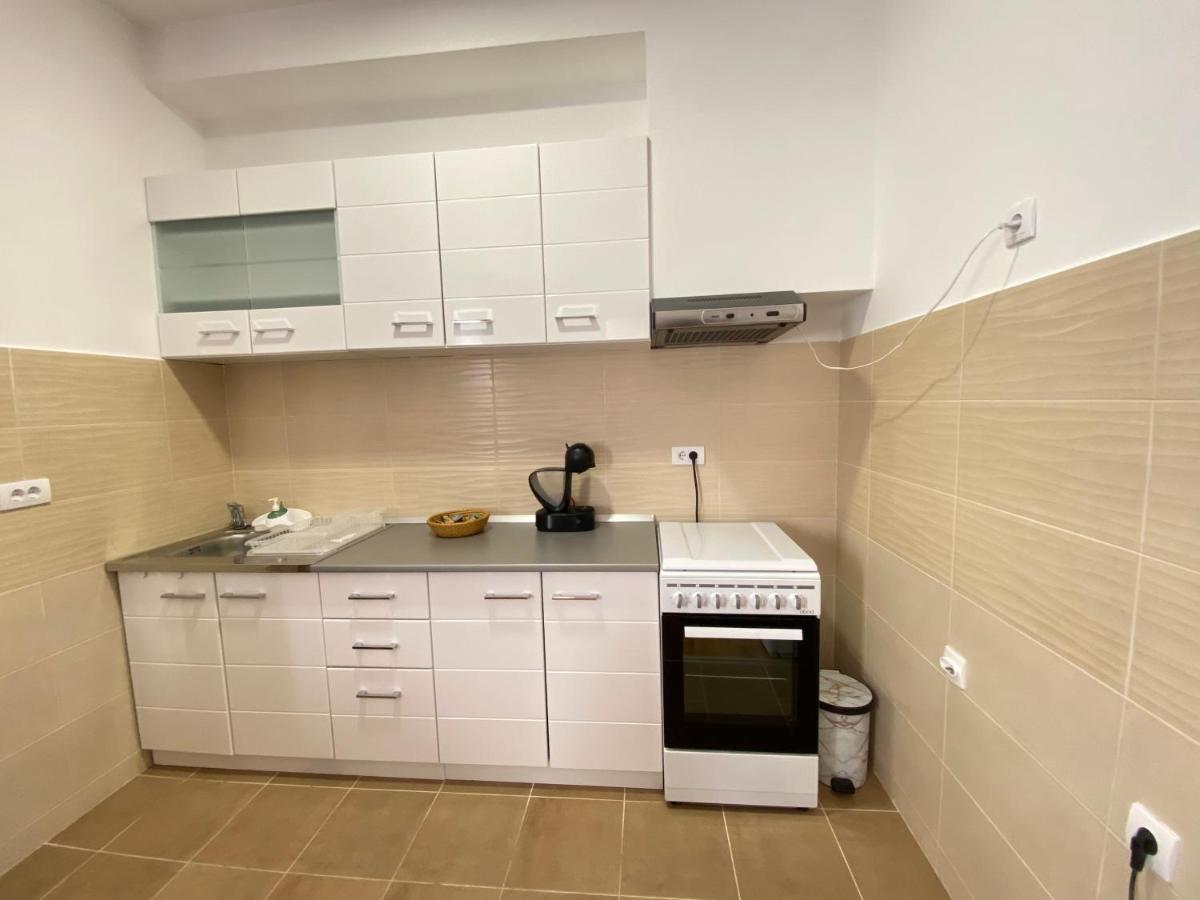 Apartman A&M Tivat Exterior foto