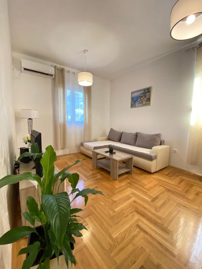 Apartman A&M Tivat Exterior foto